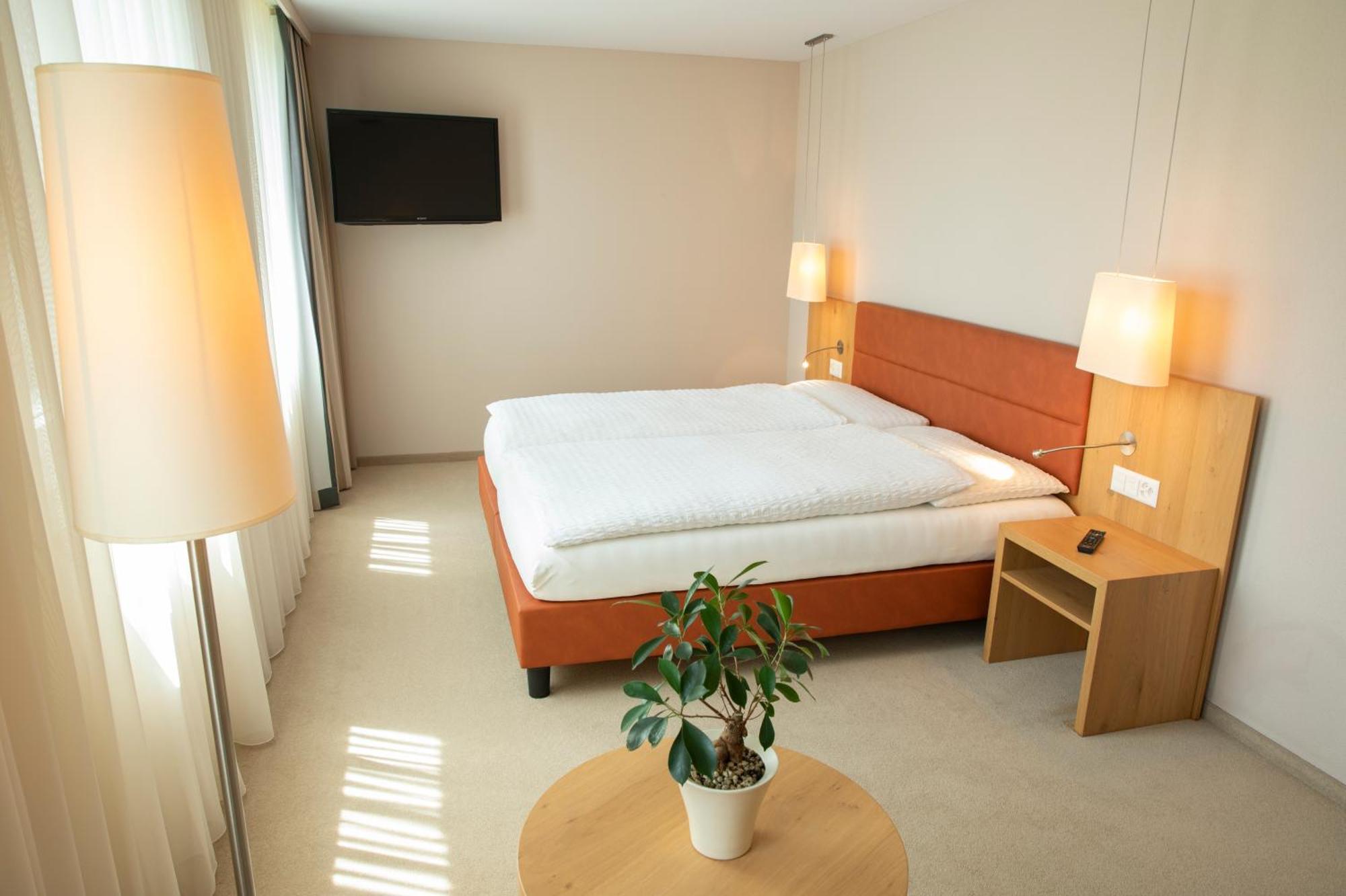 Ochsen Lodge By Ochsen เลนซ์แบร์ก ภายนอก รูปภาพ