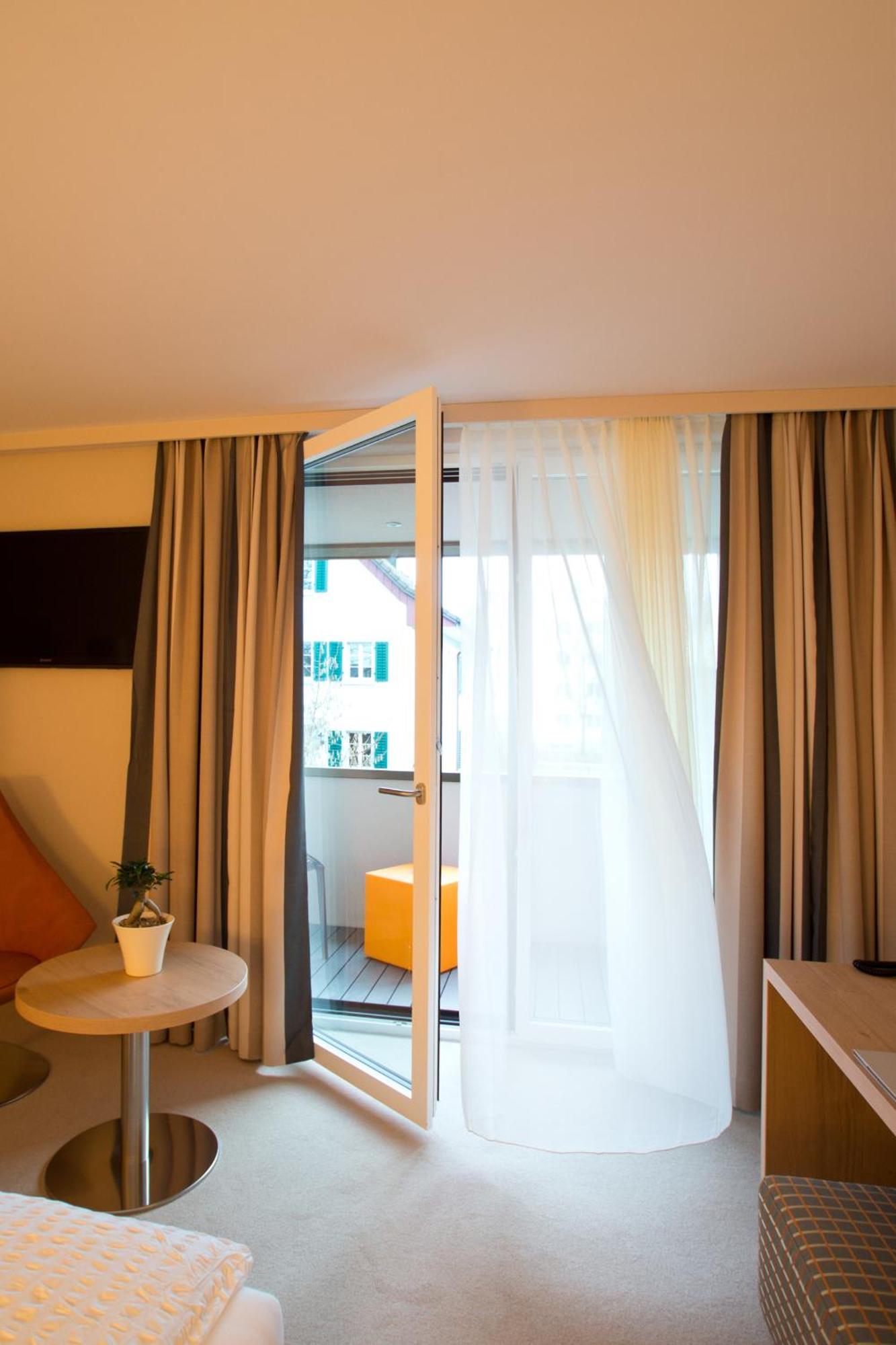 Ochsen Lodge By Ochsen เลนซ์แบร์ก ภายนอก รูปภาพ